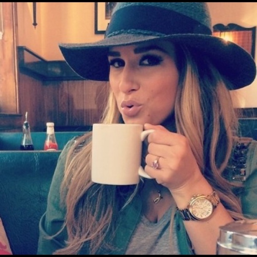 Exact Jessie James Decker Hat